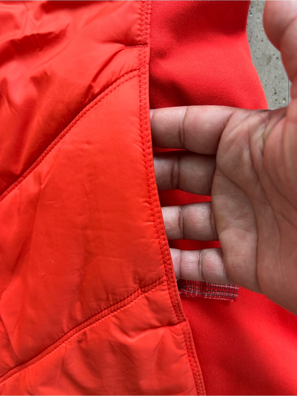Athleta PrimaLoft Insulated Vest Womens XXS Coral Full Zip Stretch Running - Picture 4 of 10